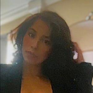 Meet your Posher, Monica